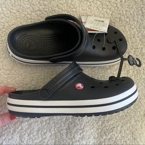 NWT Black Crocs Unisex Crocband Clogs Wmn Size 9